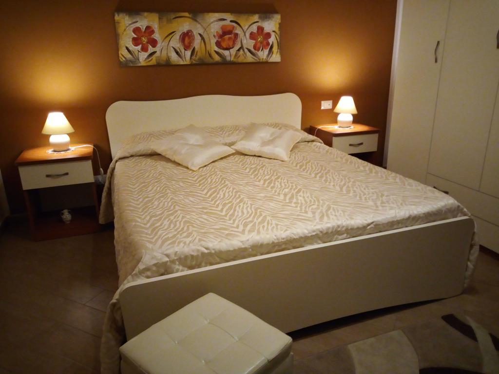 트라파니 L'Oasi Del Porto B&B 외부 사진